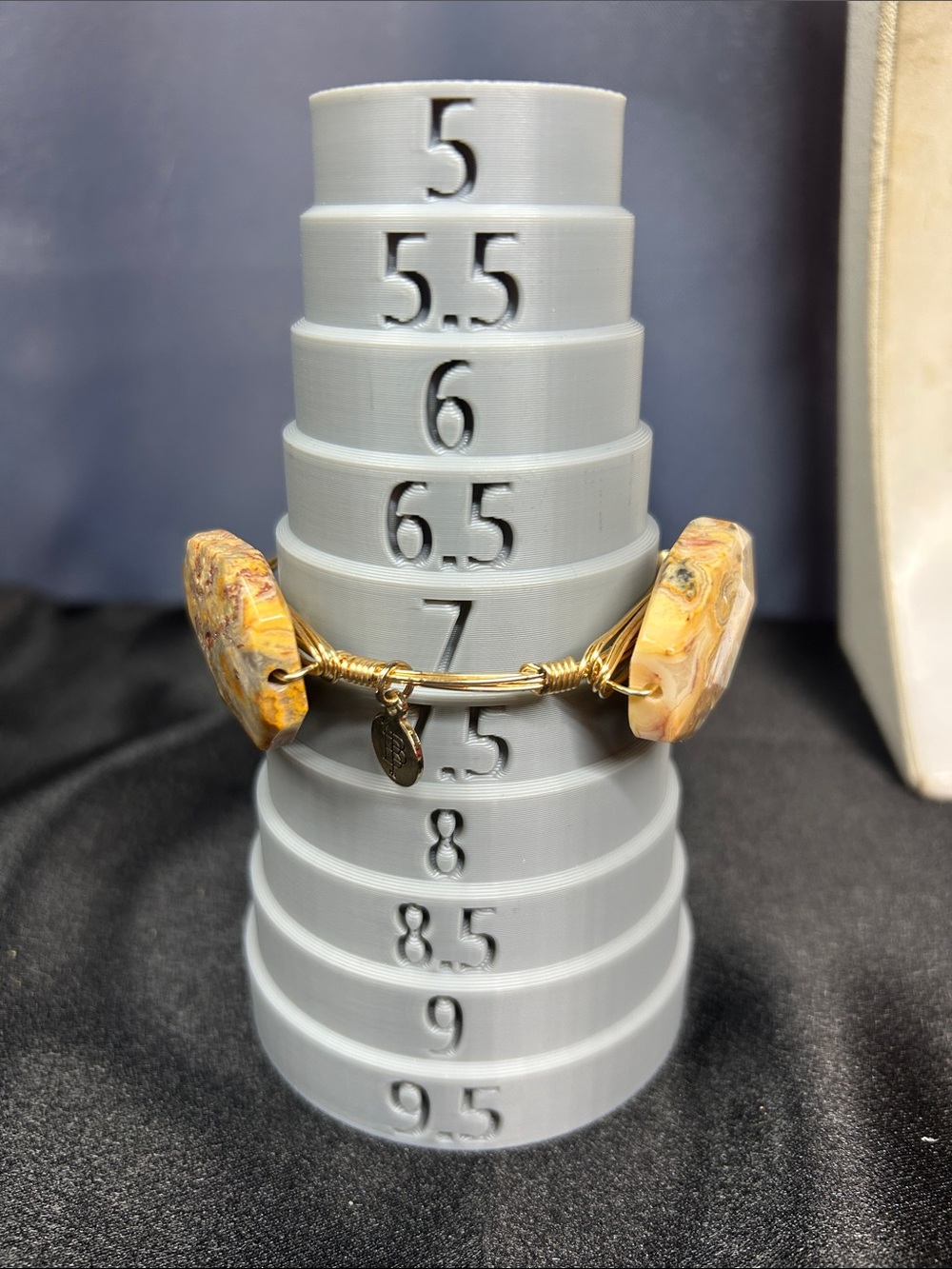 Bourbon and Bowties features natural stone slices set in Gold-Tone Wire - Picture 4 of 5